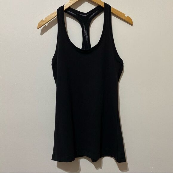 lululemon athletica Tops - NWOT lululemon tank top